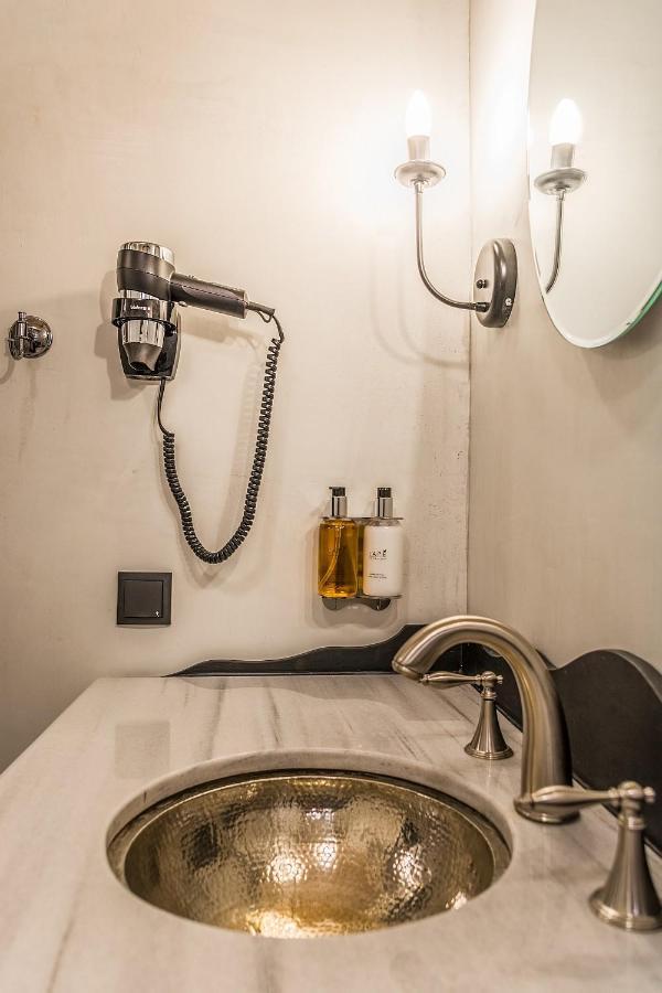 Pomegranate Suites Kavala Exteriör bild