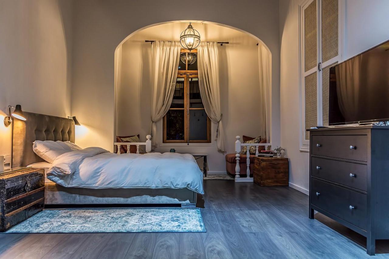 Pomegranate Suites Kavala Exteriör bild