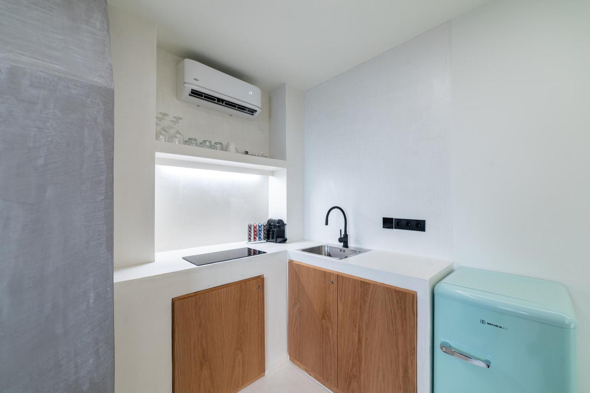Pomegranate Suites Kavala Exteriör bild