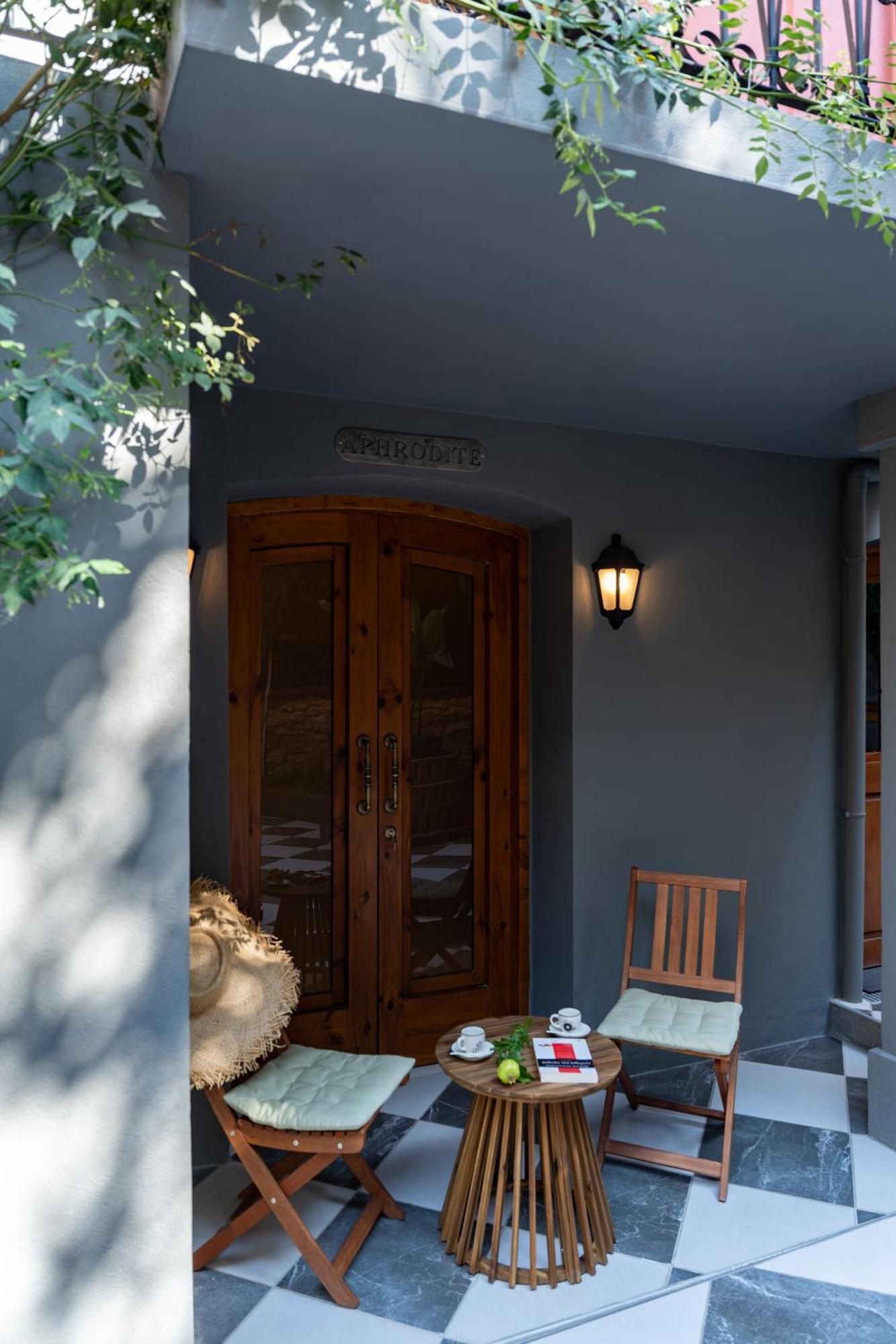 Pomegranate Suites Kavala Exteriör bild